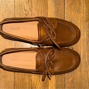 Sperry X Aritzia Tan Leather Boat Shoes